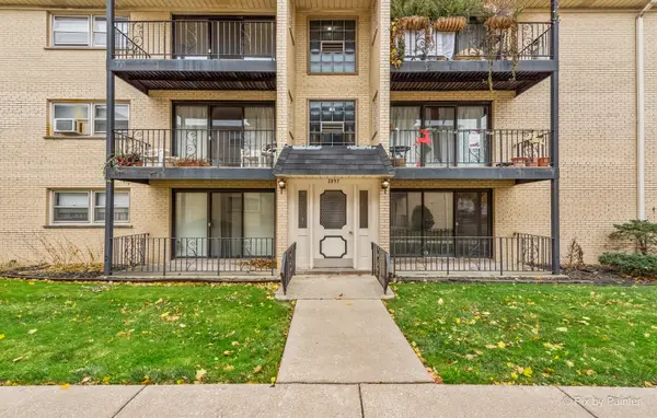 2037 N Harlem Avenue #1W, Chicago, IL 60707