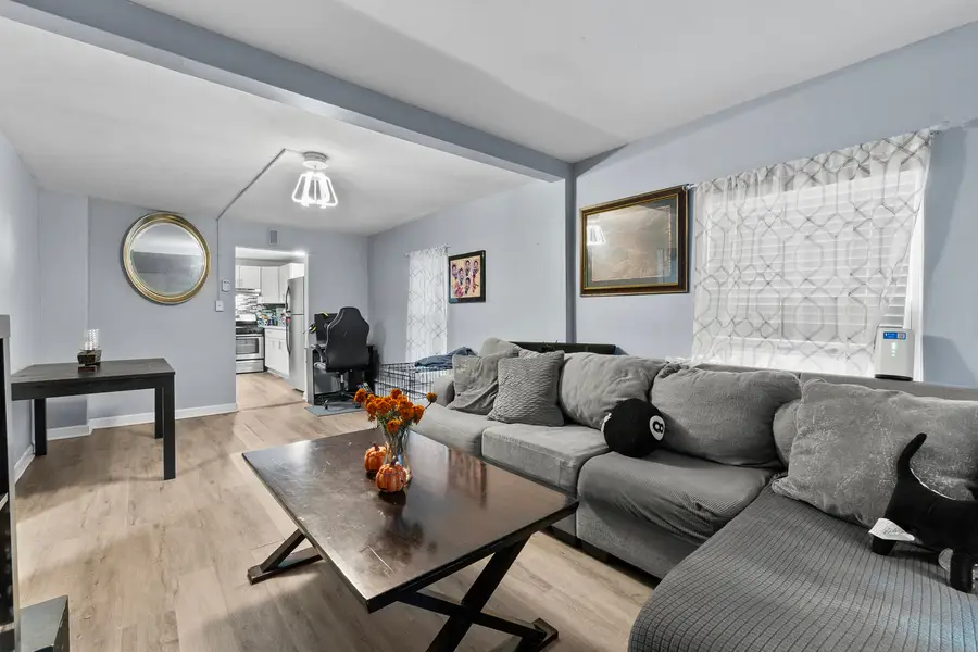 815 Prescott Street, Waukegan, IL 60085 - Image #2