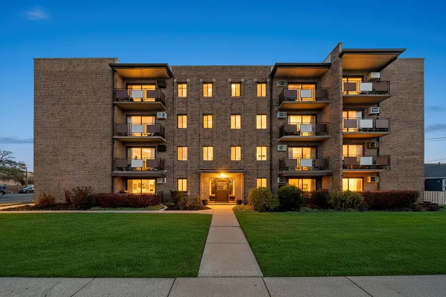 7945 S Oketo Avenue #404, Bridgeview, IL 60455 - Image #2