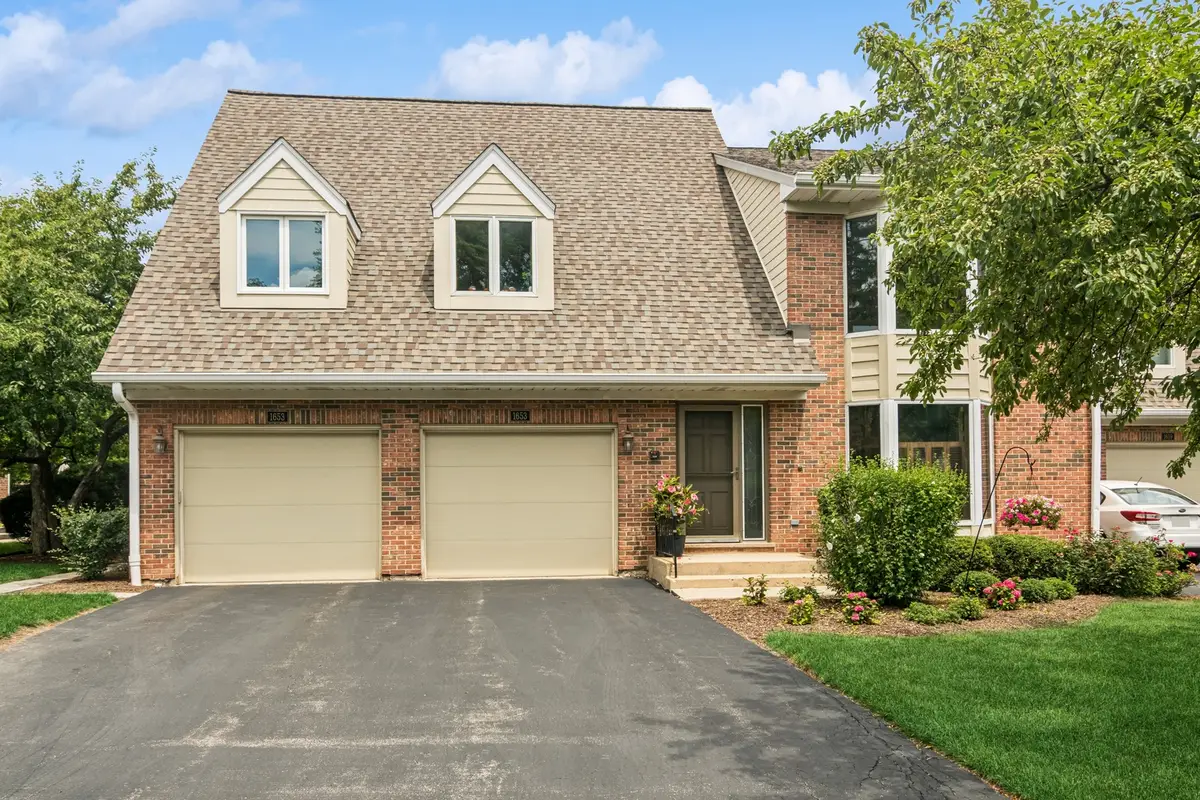 1653 N Belmont Court, Arlington Heights, IL 60004 - Image #1