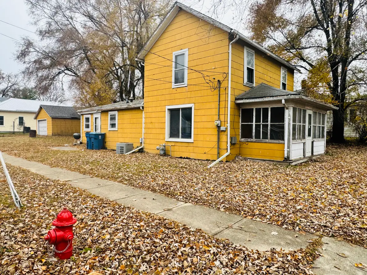 451 E Church Street, Utica, IL 61373 - Image #1