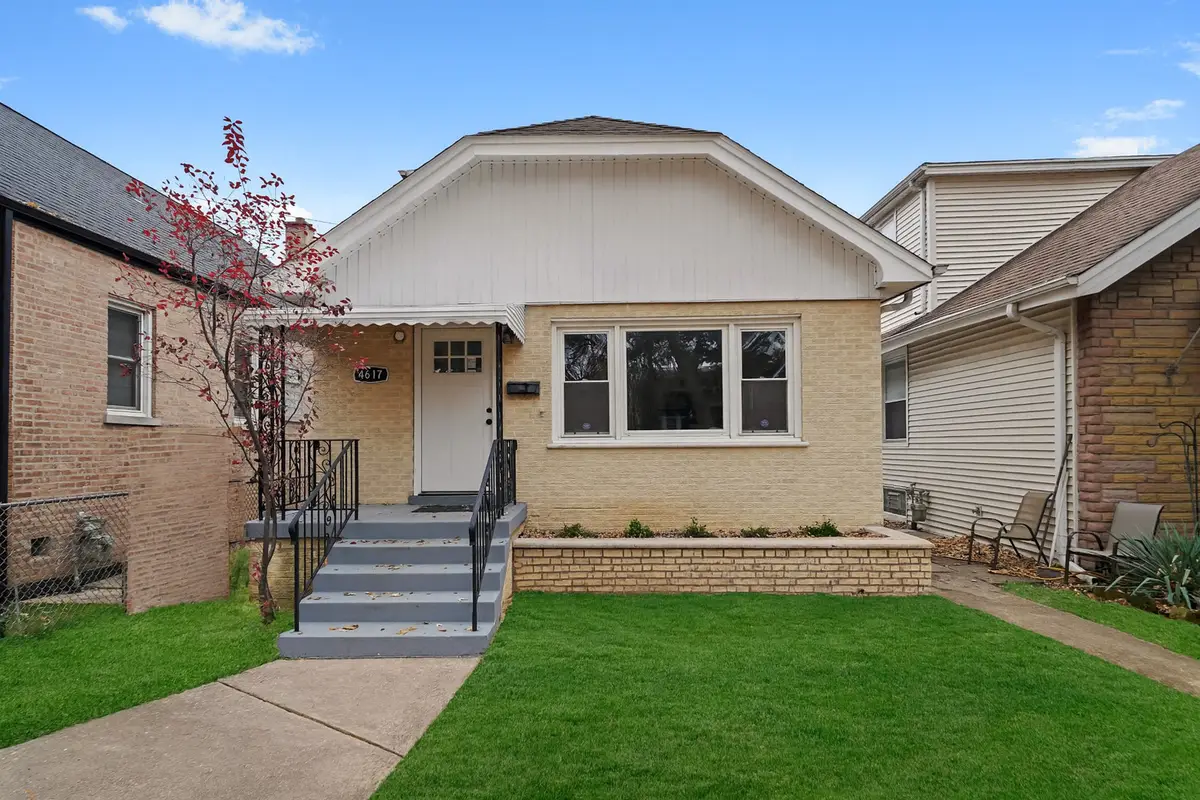 4617 N Lowell Avenue, Chicago, IL 60630 - #1