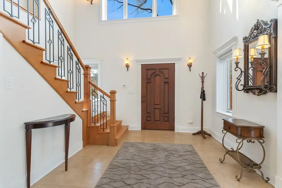 9435 Central Park Avenue, Evanston, IL 60203 - Image #2