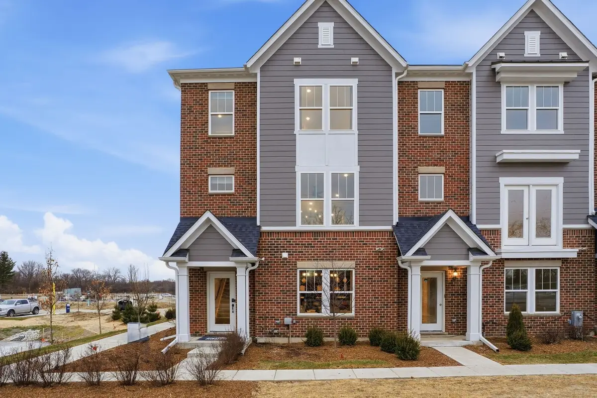 205 Steeple Bush Lane #10444, Schaumburg, IL 60193 - Image #1