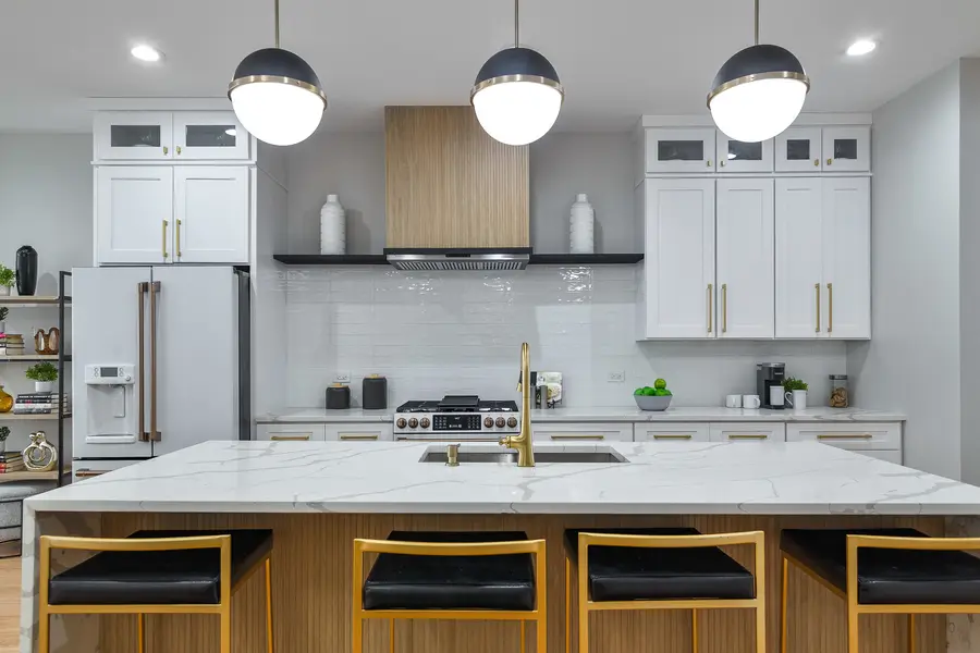 4602 N Springfield Avenue, Chicago, IL 60625 - Image #3