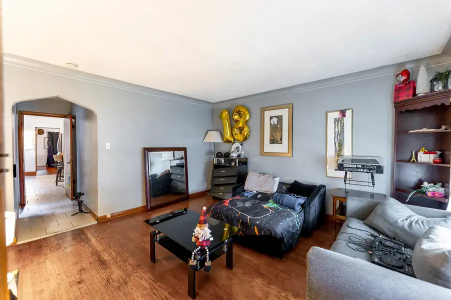 7255 S Artesian Avenue, Chicago, IL 60629 - Image #3