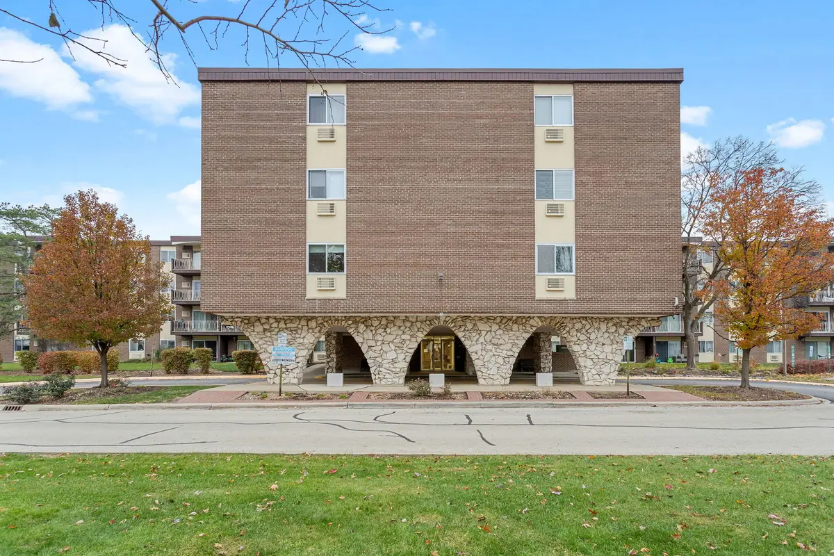 1321 S Finley Road #312, Lombard, IL 60148 - Image #1