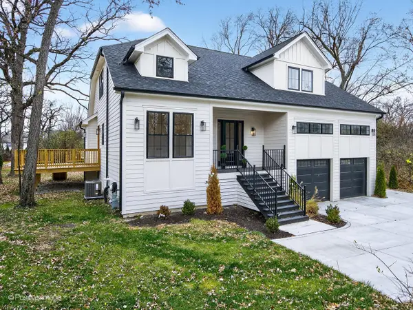 11300 Sequoya Lane, Indian Head Park, IL 60525