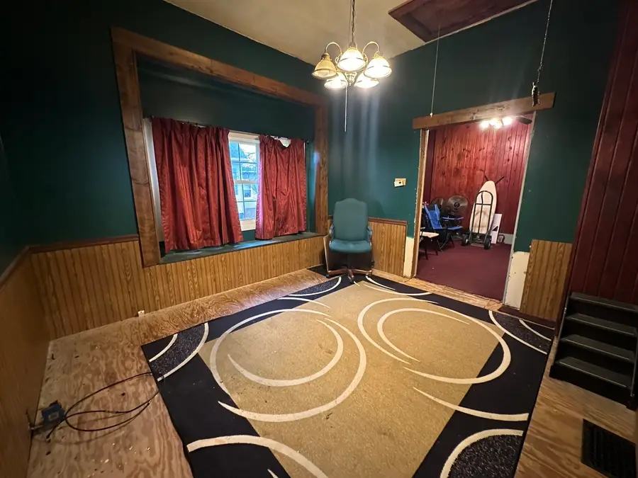 405 W Carter Street, Stanford, IL 61774 - Image #3