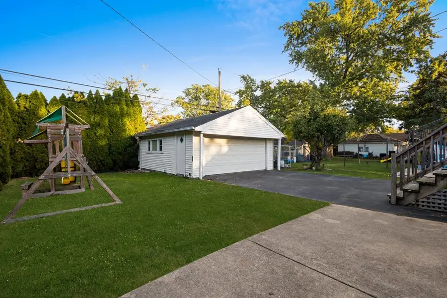 1907 Suffolk Avenue, Westchester, IL 60154 - Image #3