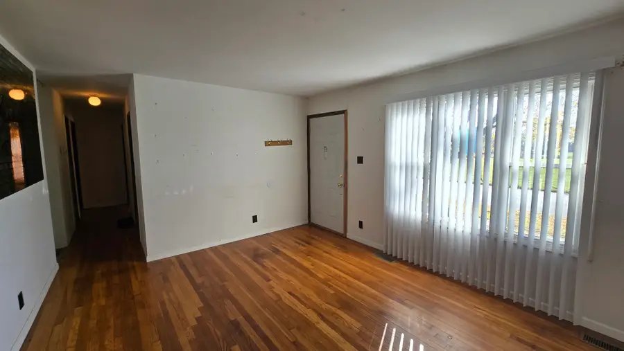 1815 223rd Street, Sauk Village, IL 60411 - Image #3