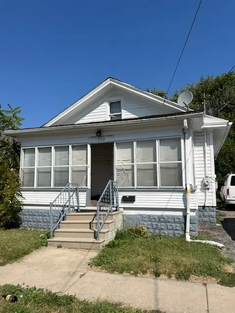 550 5th Avenue, Aurora, IL 60505