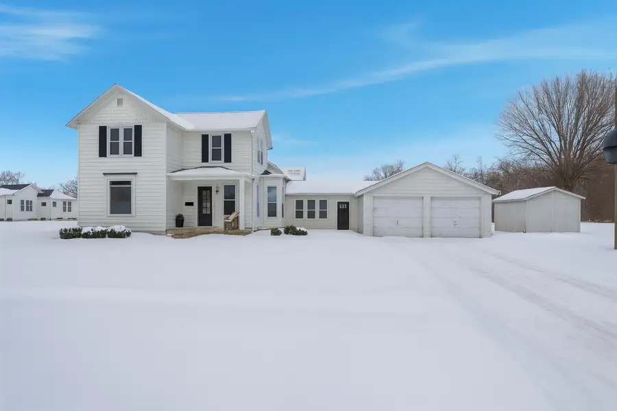 406 W Balsam Street, Forreston, IL 61030 - Image #2