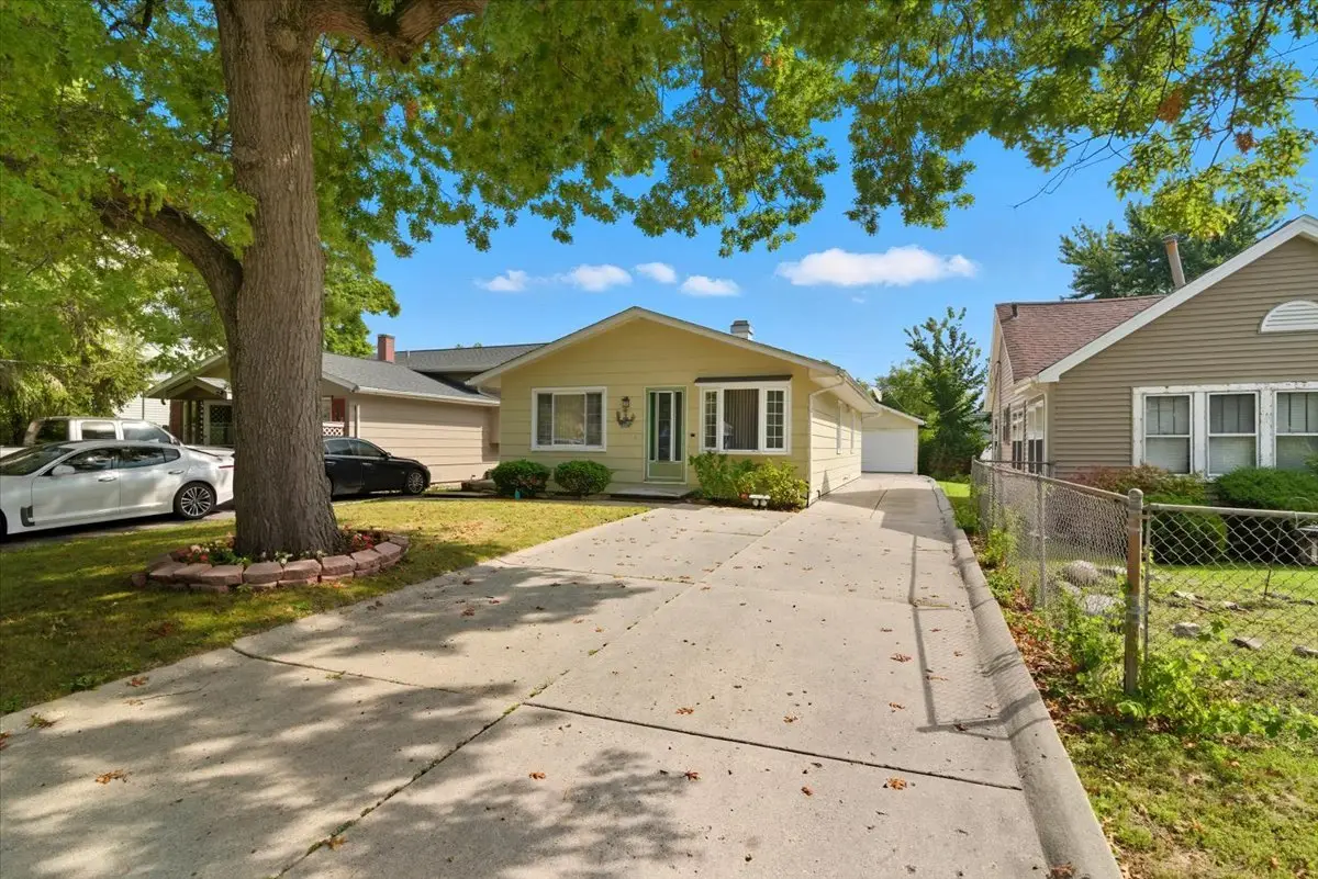 1525 Woodbine Drive, Round Lake Beach, IL 60073 - Image #1