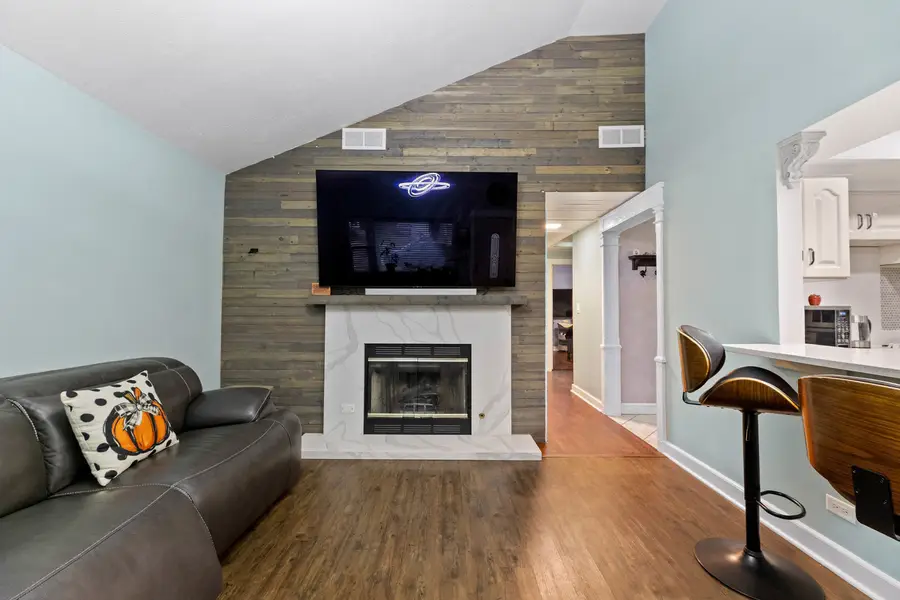 7656 W 80th Place, Bridgeview, IL 60455 - Image #3