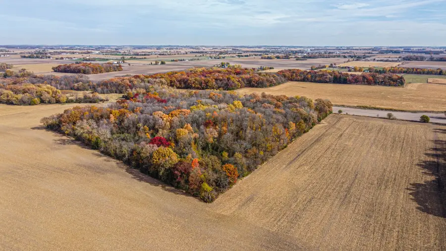 Address Withheld By Seller, Cortland, IL 60112 - Image #3