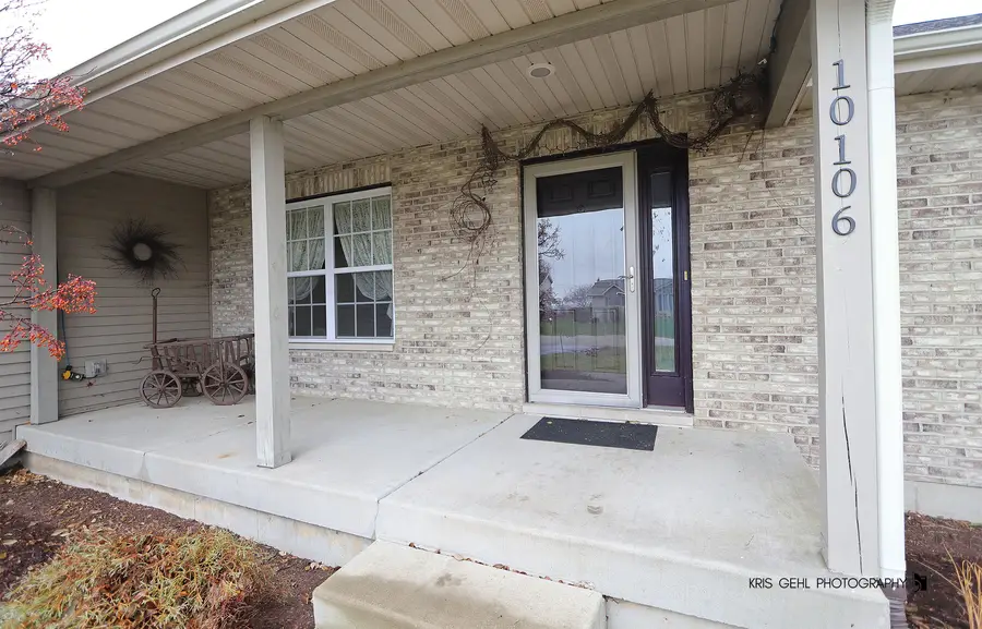 10106 Sharon Lane, Hebron, IL 60034 - Image #2