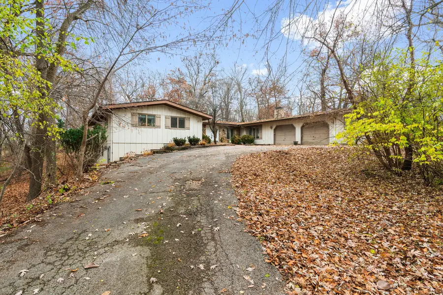 4N645 Mohican Lane, Elburn, IL 60119 - Image #2