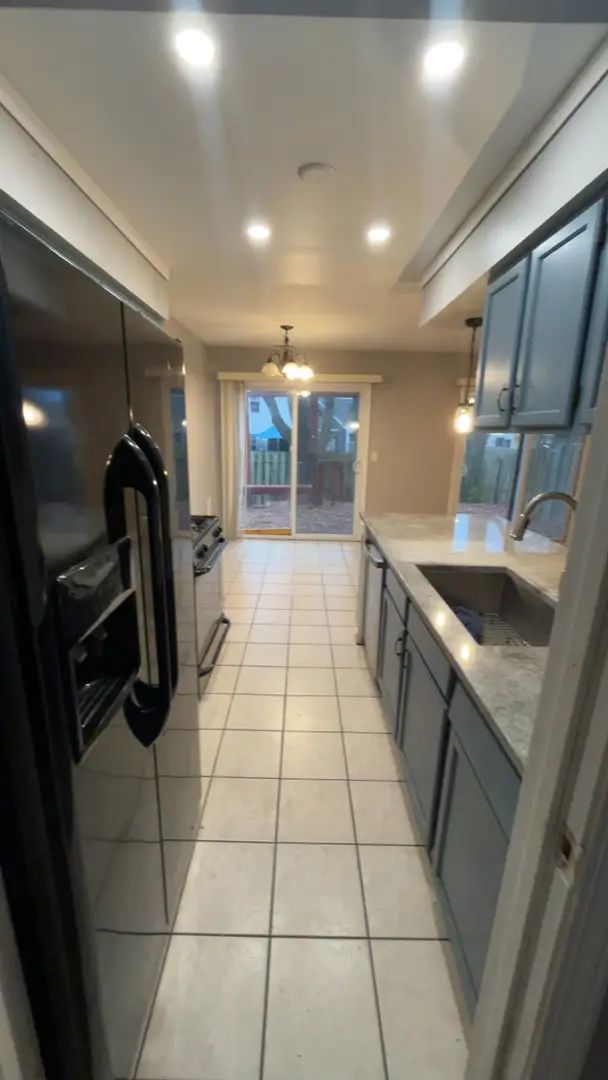 617 Yale Lane #617, Island Lake, IL 60042 - Image #2