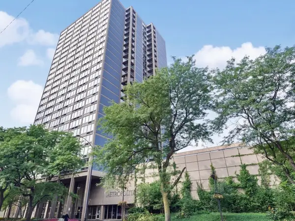 5320 N Sheridan Road #2001, Chicago, IL 60640