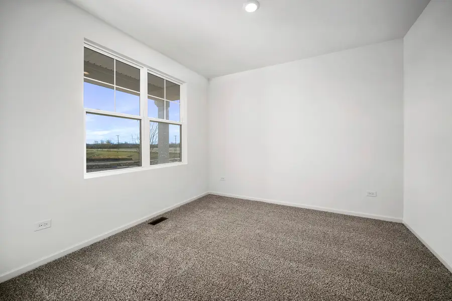 26060 S Castle Boulevard, Manhattan, IL 60442 - Image #2