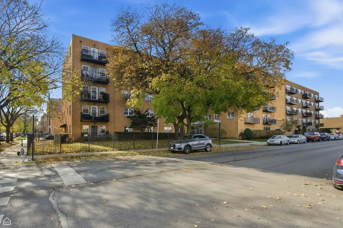 2501 W Bryn Mawr Avenue #506, Chicago, IL 60659 - Image #1