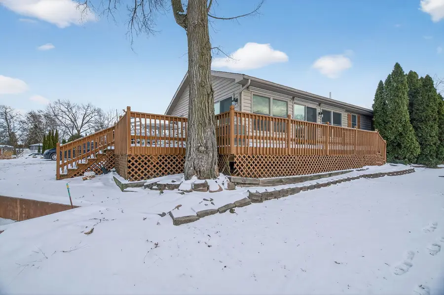 194 Fossil Cove Lane, Wilmington, IL 60481 - Image #2