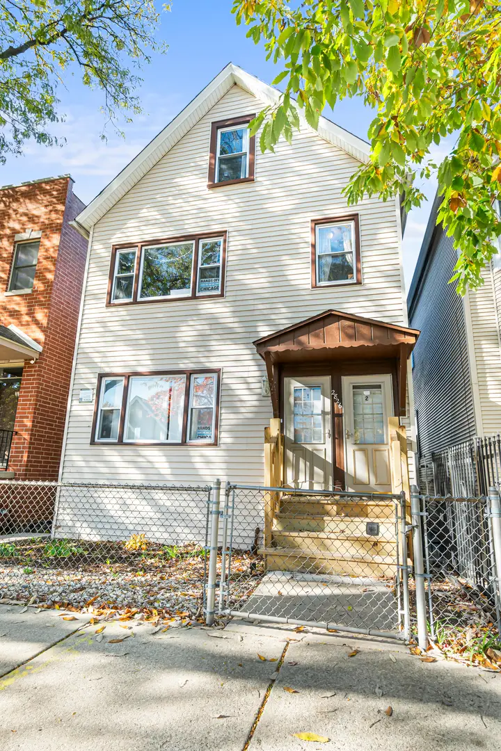Address Withheld By Seller, Chicago, IL 60618 - Image #1