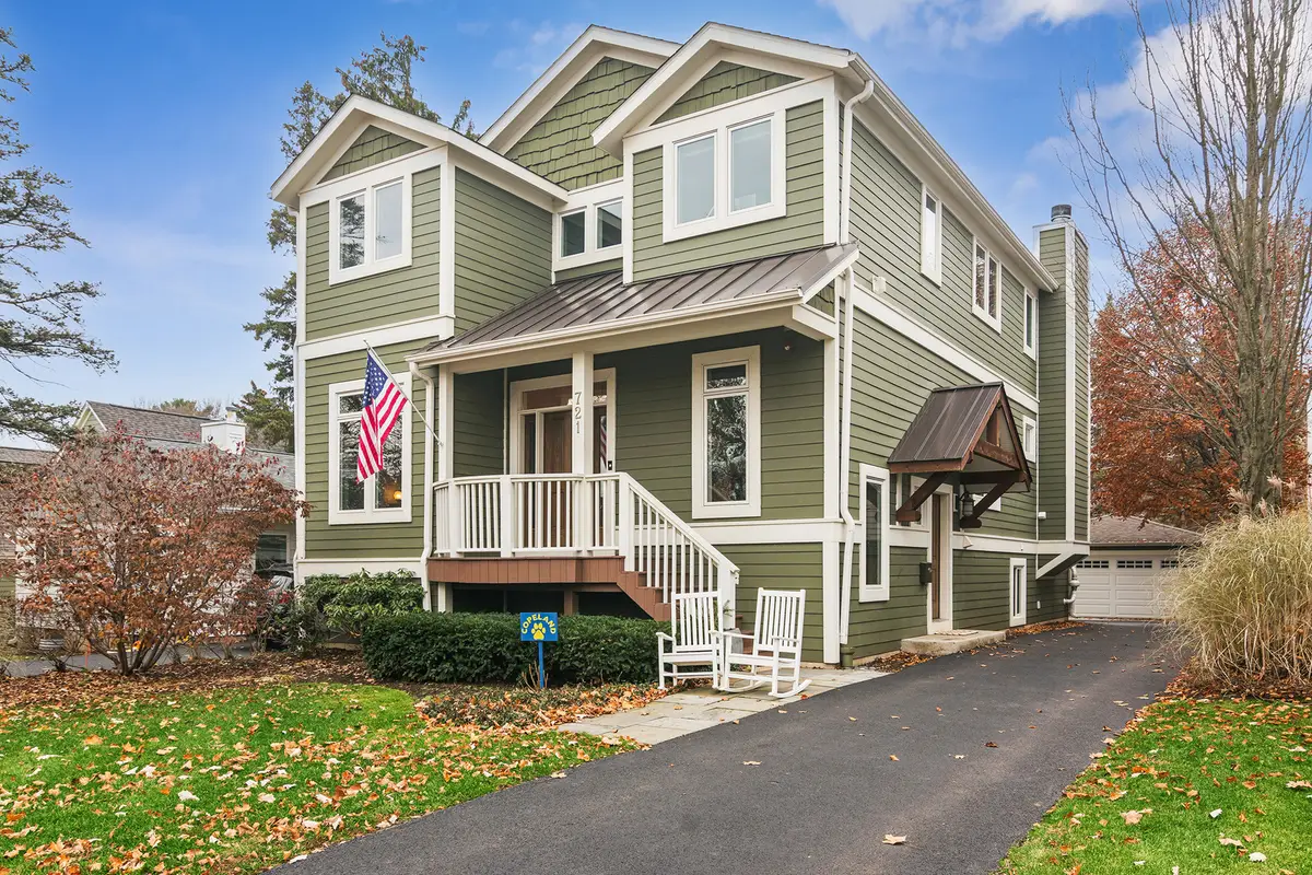 721 Meadow Lane, Libertyville, IL 60048 - Image #1