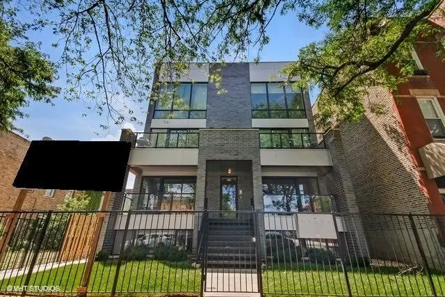 520 N Oakley Avenue #1S, Chicago, IL 60622 - Image #1