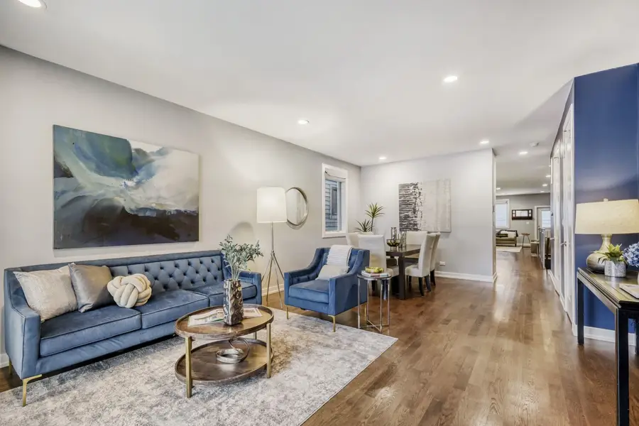 520 N Oakley Avenue #1S, Chicago, IL 60622 - #3