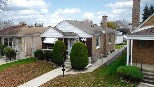 5251 S Hamlin Avenue, Chicago, IL 60632