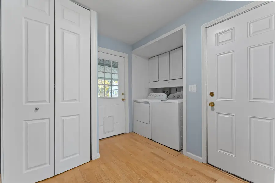 309 Plymouth Lane Nw, Bloomingdale, IL 60108 - Image #3