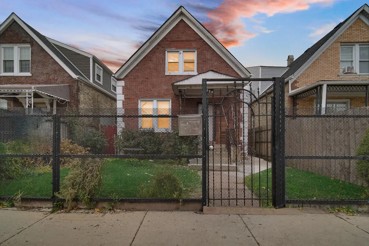 924 N Pulaski Avenue, Chicago, IL 60651 - Image #1