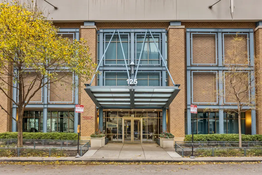 125 E 13th Street #1002, Chicago, IL 60605 - Image #2