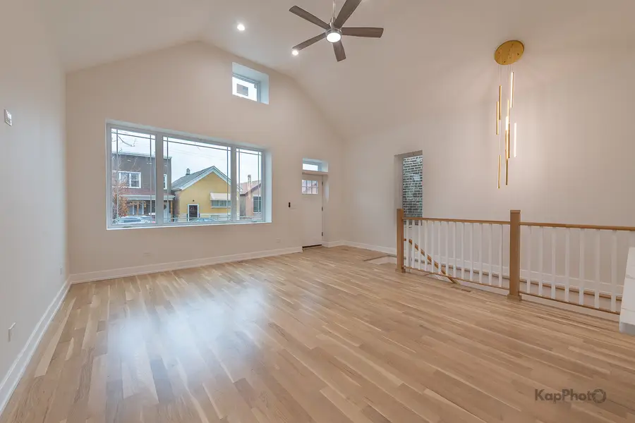 3621 S Wallace Street, Chicago, IL 60609 - Image #2