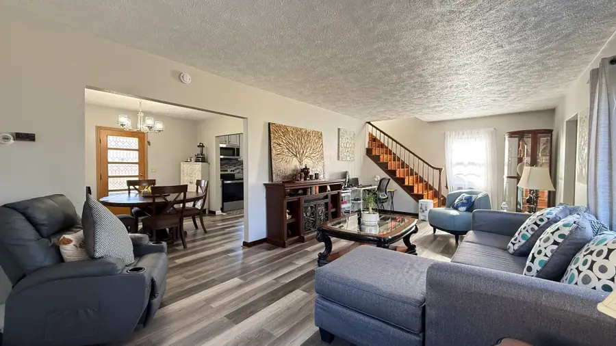 1016 Kingsway Avenue, Rockford, IL 61108 - Image #3