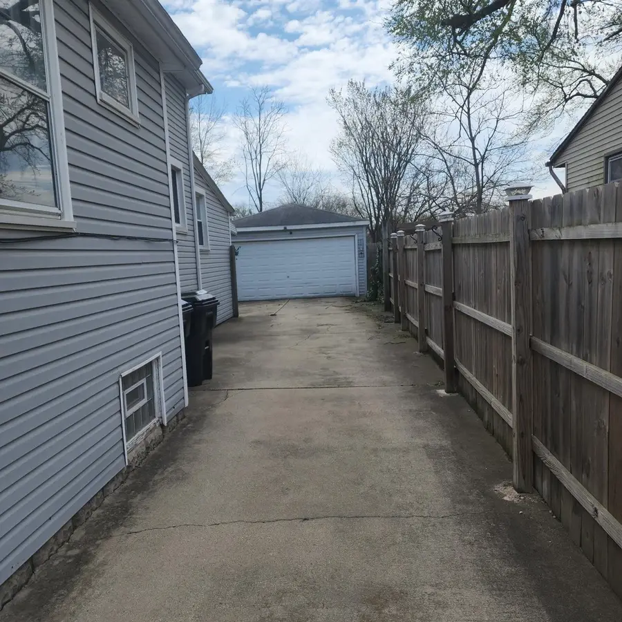 14951 Riverside Drive, South Holland, IL 60473 - Image #2