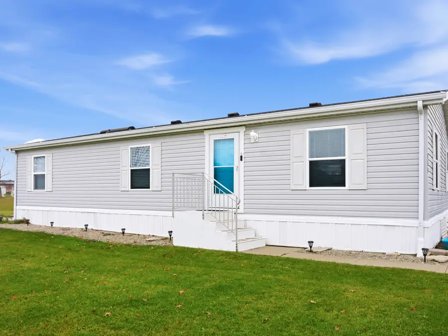 830 S 10th Street, Dekalb, IL 60115 - Image #2