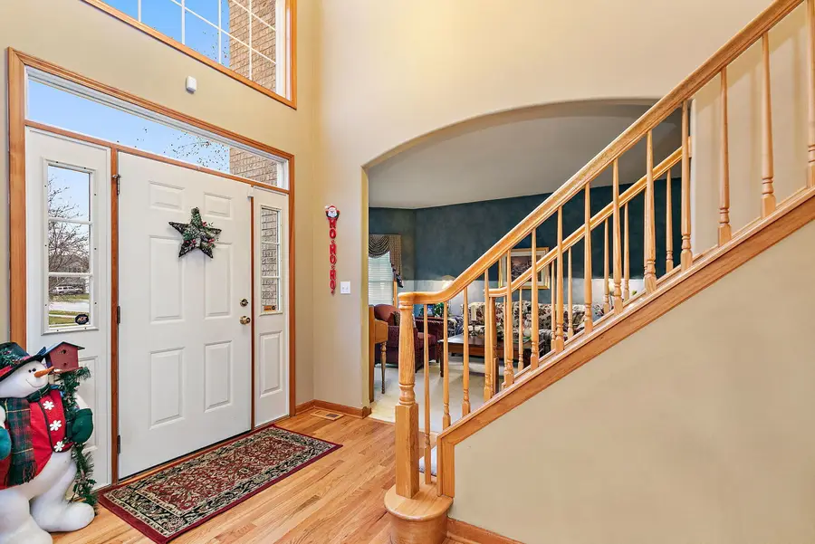 2 Margate Court, Lake In The Hills, IL 60156 - Image #3