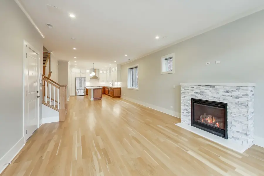 4135 N Kenmore Avenue #2S, Chicago, IL 60613 - Image #3