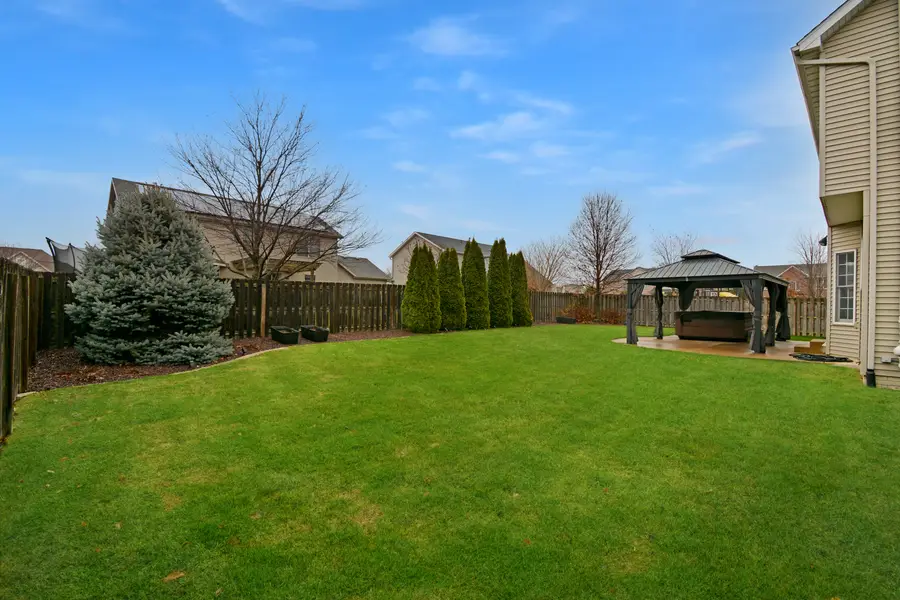 10 Deerfield Court, Bloomington, IL 61705 - Image #2