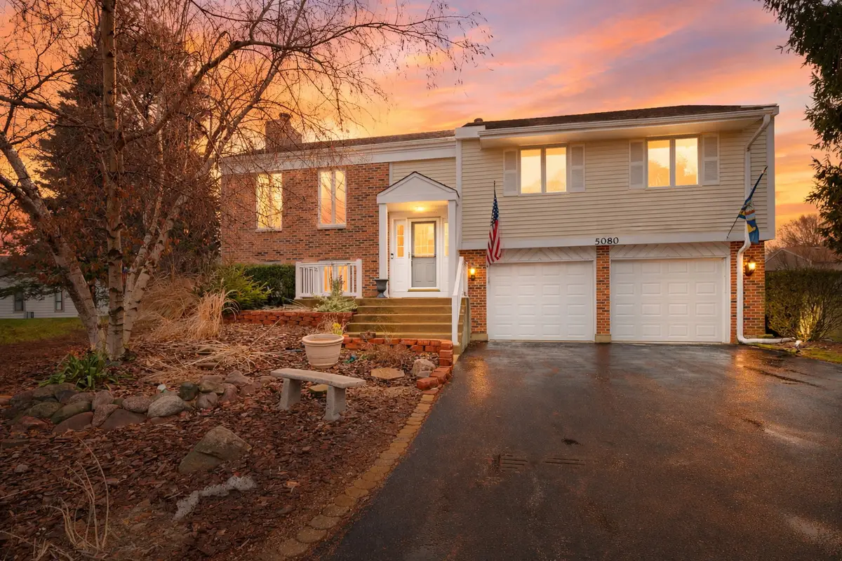 5080 Prairie Oak Road, Gurnee, IL 60031 - Image #1