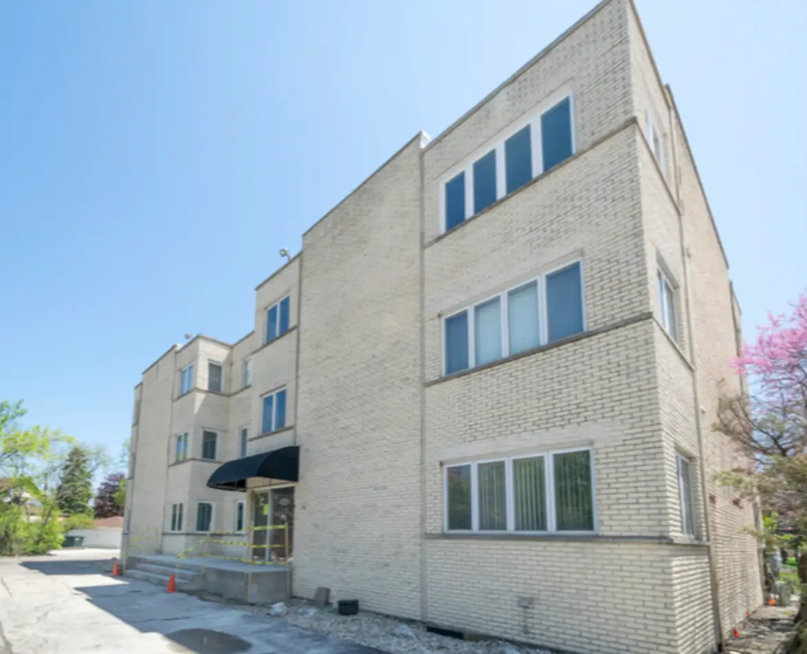941 N Northwest Highway #3C, Park Ridge, IL 60068 - Image #1