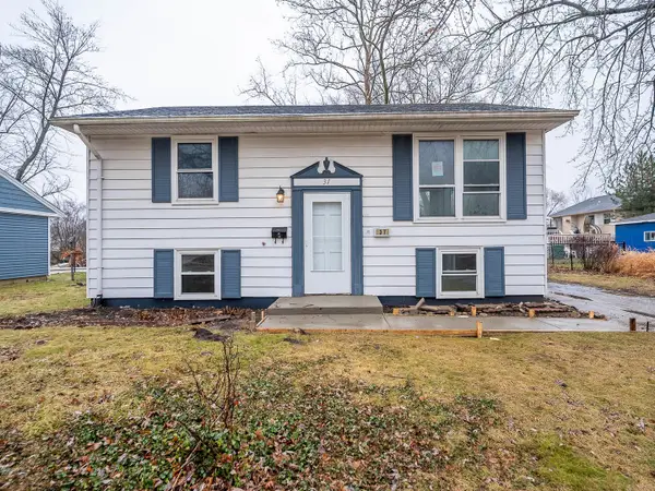 37 N Cedar Lane, Glenwood, IL 60425