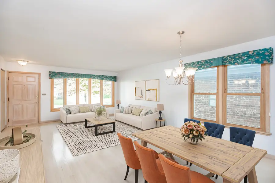 4621 N Anthon Avenue, Chicago, IL 60656 - #3