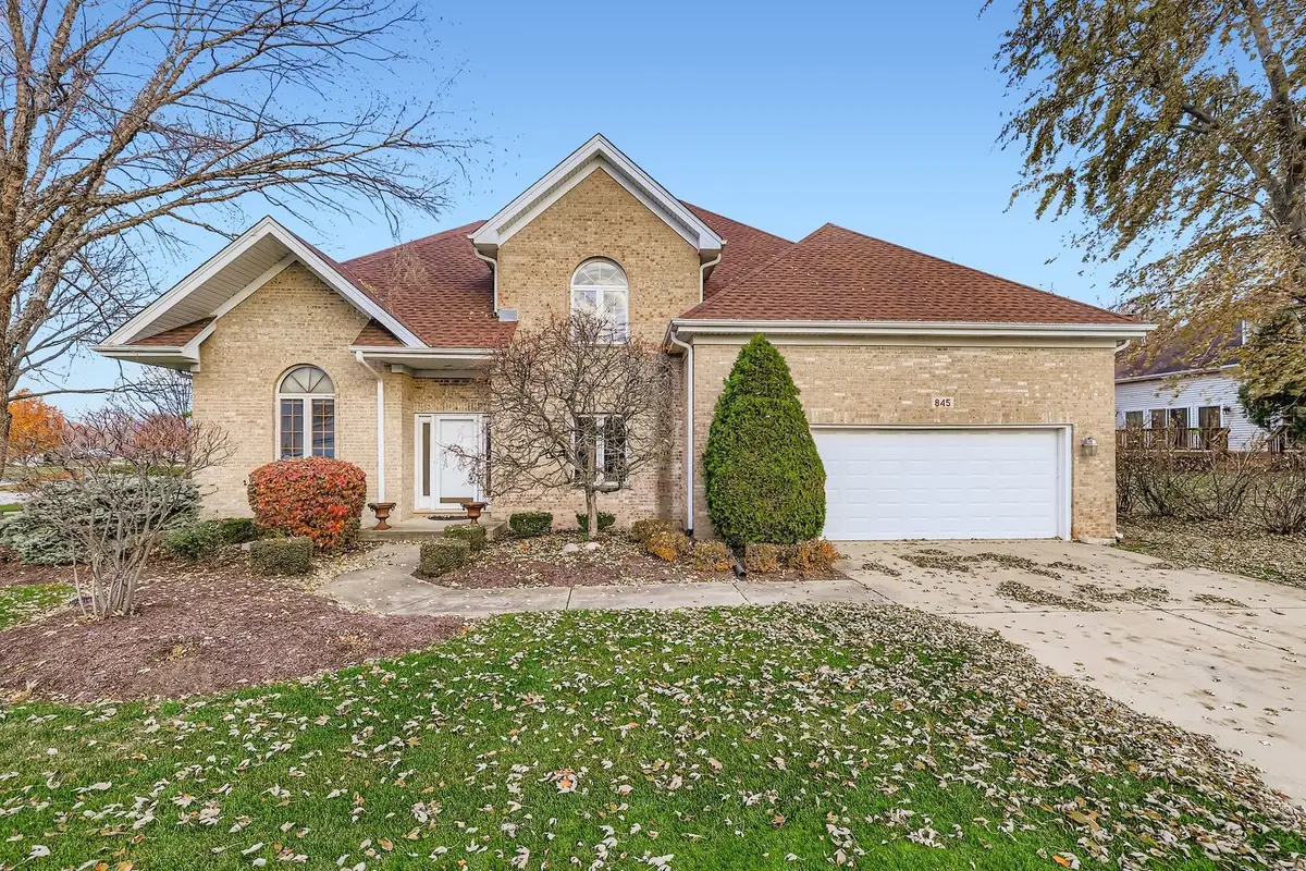 845 Harmon Boulevard, Hoffman Estates, IL 60169 - Image #1