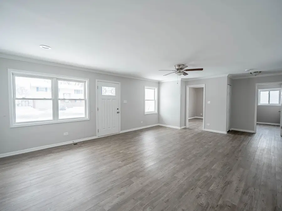 Address Withheld By Seller, Romeoville, IL 60446 - Image #3