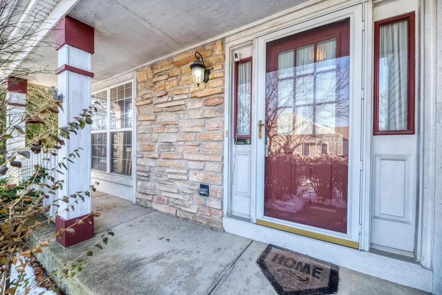 703 Hillcrest Drive, Bolingbrook, IL 60440 - Image #2