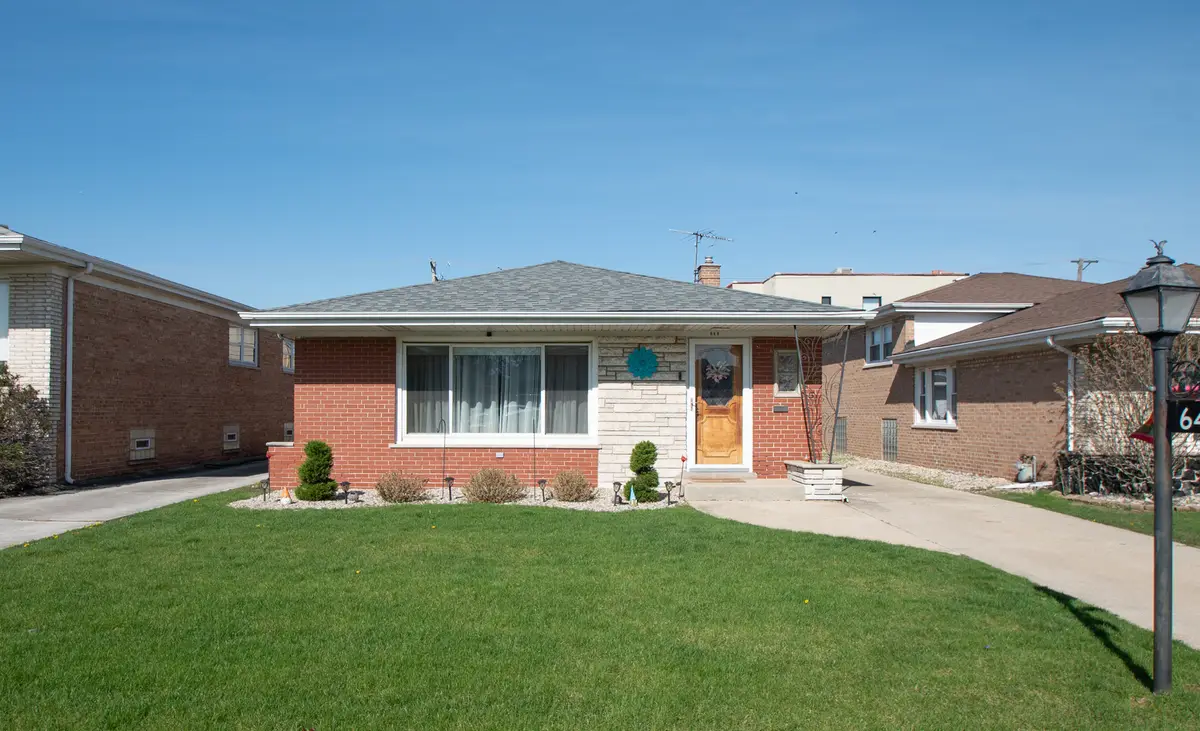 648 Saginaw Avenue, Calumet City, IL 60409 - Image #1